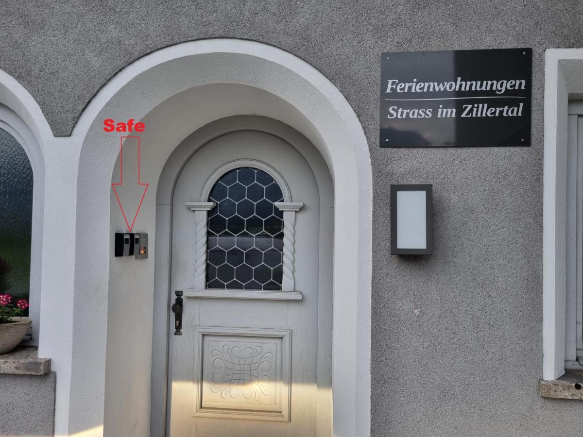 Ferienwohnungen Strass Im Zillertal Zewnętrze zdjęcie